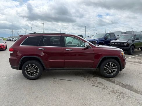 Used 2020 Jeep Grand Cherokee Limited RWD image 16