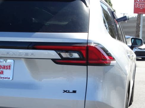Used 2025 Toyota Grand Highlander XLE image 12