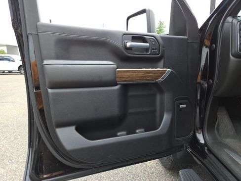Used 2021 Chevrolet Silverado 2500 High Country w/ Z71 Off-Road Package AWD/4WD image 35