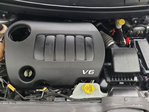 Used 2017 Dodge Journey Crossroad AWD/4WD image 30