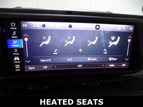 Certified 2025 Jeep Wrangler Unlimited Sahara image 13