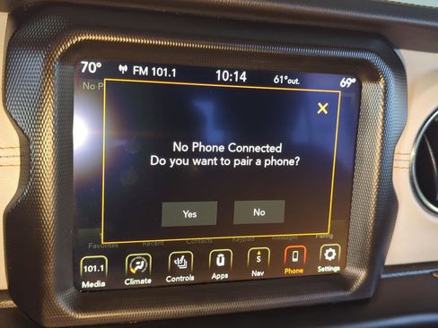 Used 2022 Jeep Gladiator Overland image 19