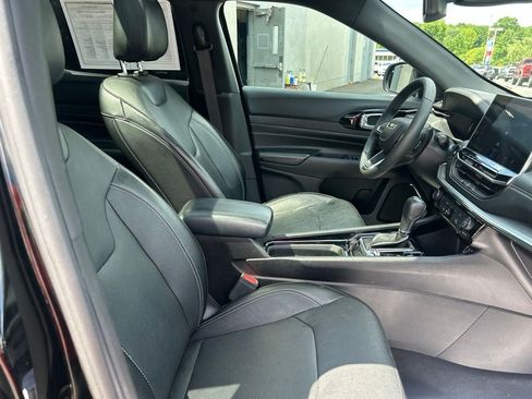 Used 2023 Jeep Compass High Altitude AWD/4WD image 29