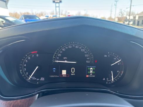 Used 2018 Cadillac CTS Luxury AWD/4WD image 38