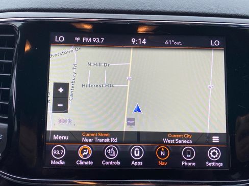 Used 2020 Jeep Grand Cherokee Limited image 17