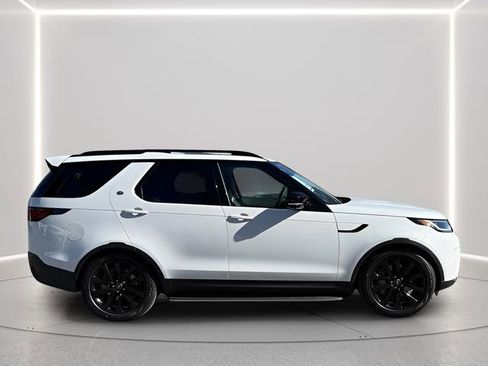 New 2026 Land Rover Discovery S AWD/4WD image 6