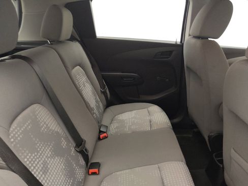 Used 2020 Chevrolet Sonic LT image 19