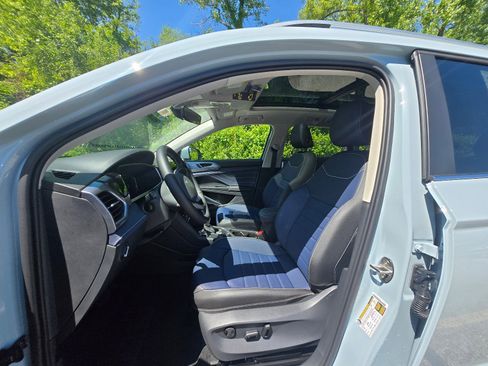 New 2026 Volkswagen Taos SEL AWD/4WD image 18