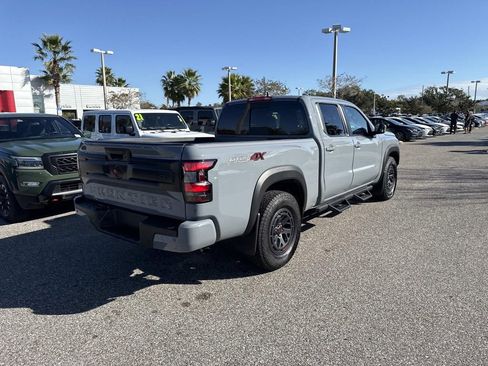 Used 2025 Nissan Frontier PRO-4X image 4