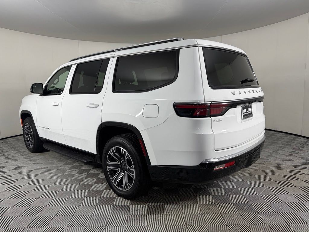 Used 2025 Jeep Wagoneer Series II AWD/4WD image 8