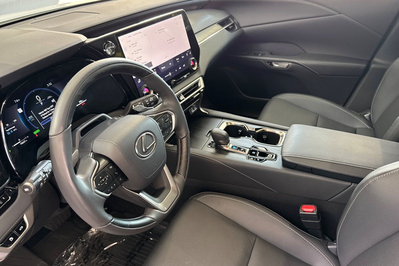 Certified 2026 Lexus RX 350h w/ Convenience Package AWD/4WD image 11