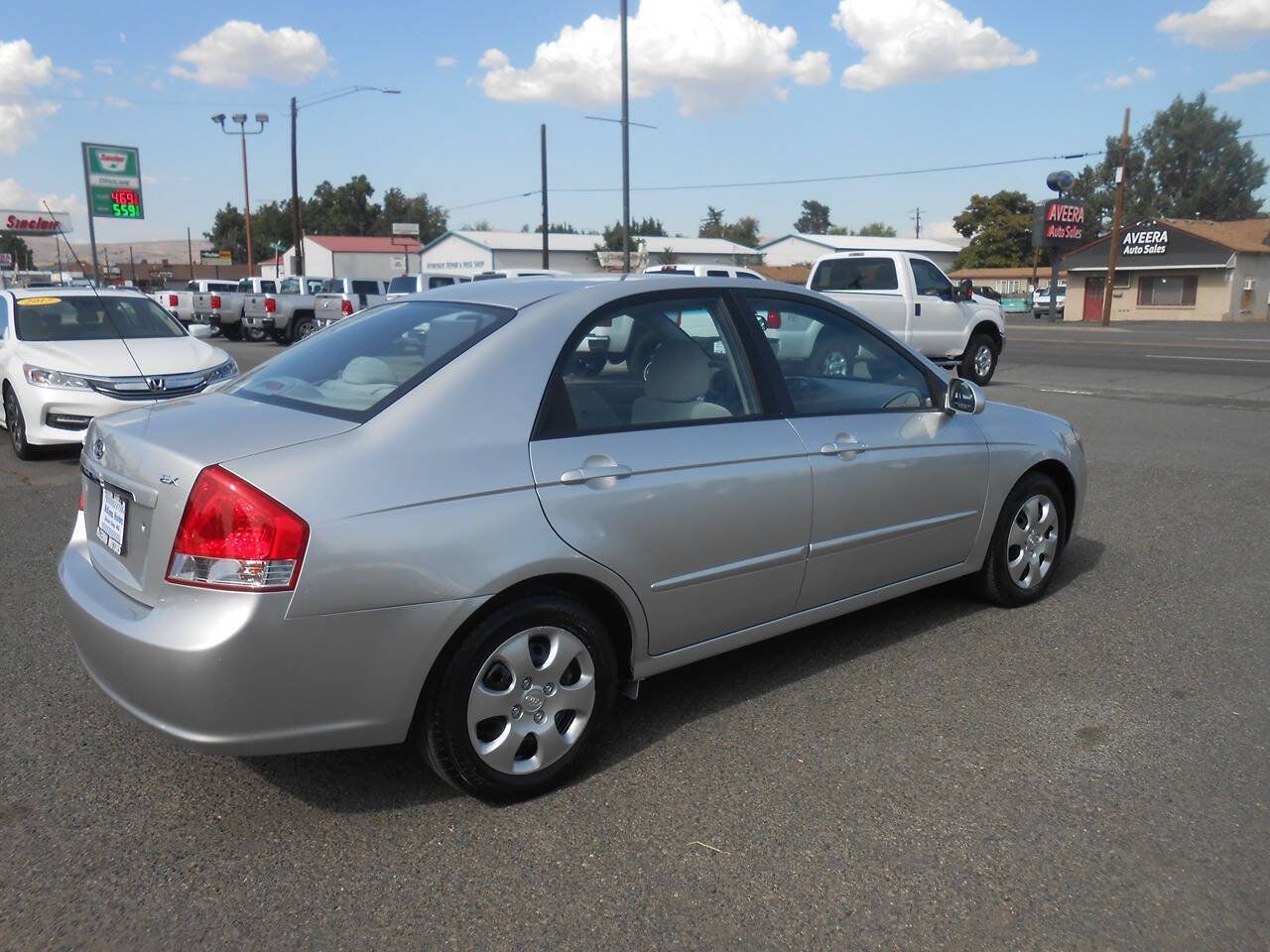 Used 2009 Kia Spectra EX FWD image 9