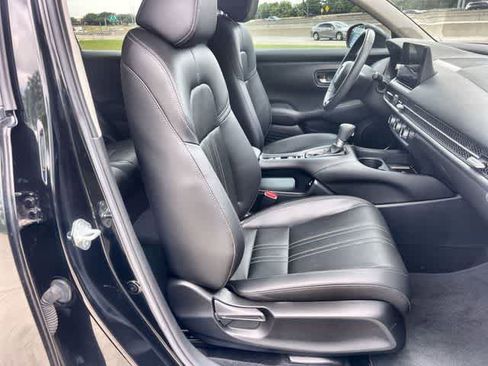 Used 2023 Honda HR-V EX-L image 12