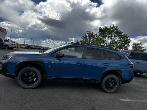 Used 2025 Subaru Outback Wilderness AWD/4WD image 2