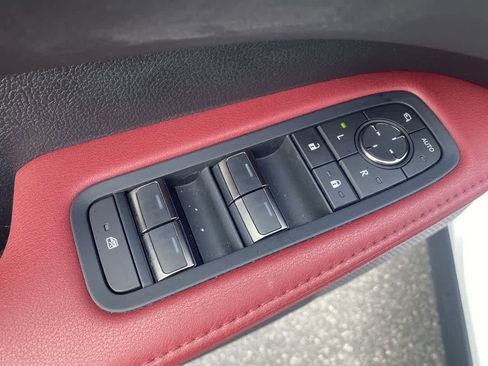 Used 2024 Lexus RX 500h F Sport w/ Convenience Package image 16