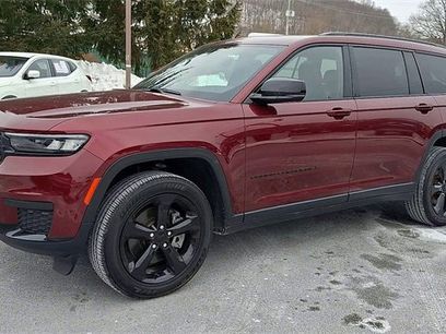 Used 2023 Jeep Grand Cherokee L Laredo