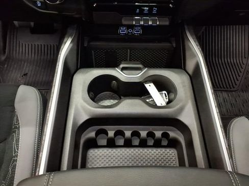 New 2025 RAM 1500 Big Horn image 18
