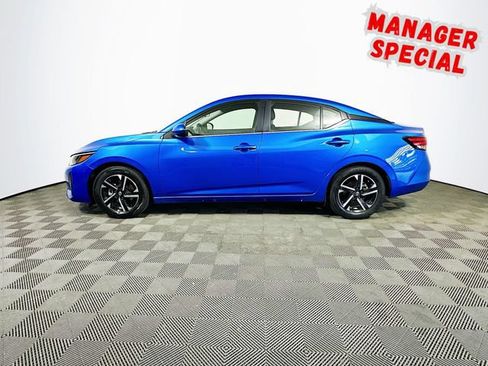Used 2024 Nissan Sentra SV FWD image 5