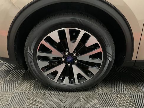 Used 2020 Ford Escape SE Sport image 11