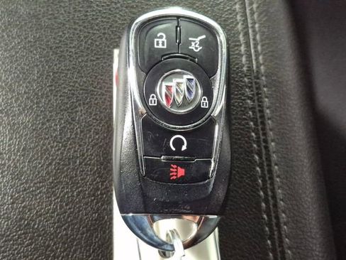 Used 2020 Buick Encore GX Select FWD image 29