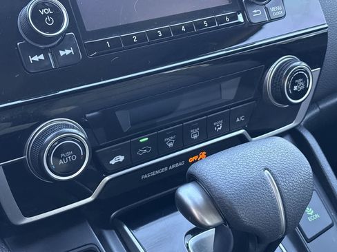 Used 2018 Honda CR-V LX image 32