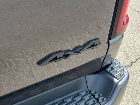New 2026 RAM 1500 Laramie AWD/4WD image 7