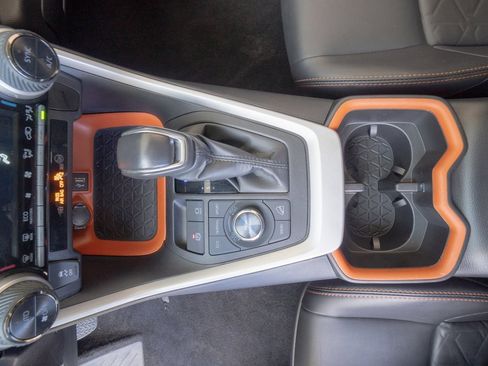 Used 2024 Toyota RAV4 Adventure image 10