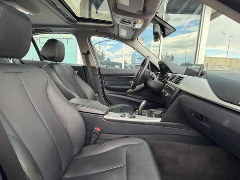 Used 2013 BMW 328i xDrive Sedan AWD/4WD image 12