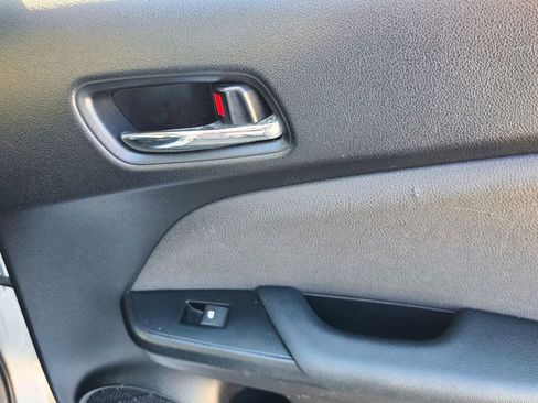 Used 2016 Toyota Prius Four Touring w/ Four Season Floor Mat Package FWD image 32