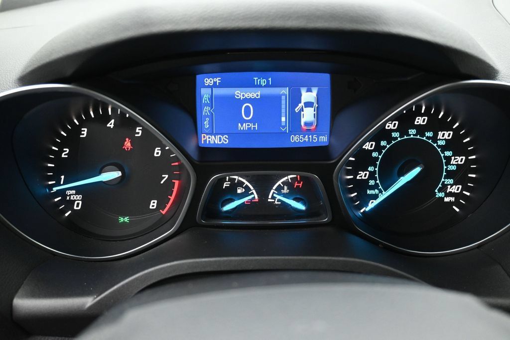Used 2015 Ford Escape SE FWD image 29