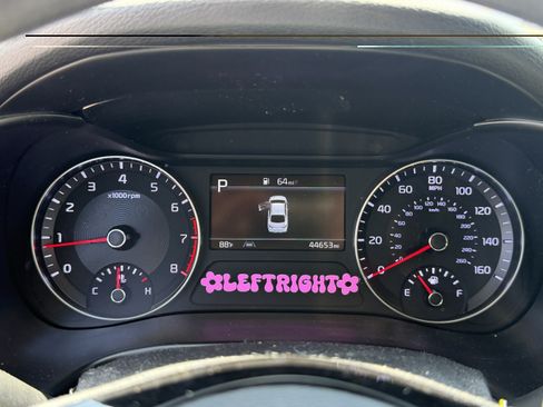 Certified 2023 Kia Forte LXS FWD image 13