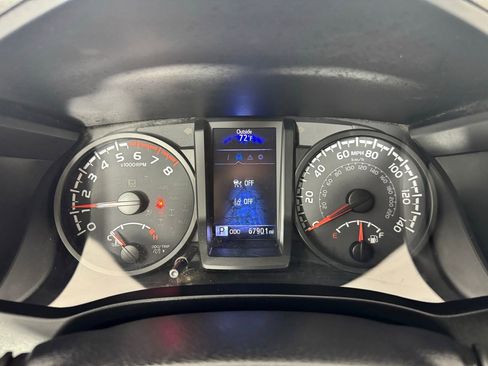 Used 2021 Toyota Tacoma SR image 21