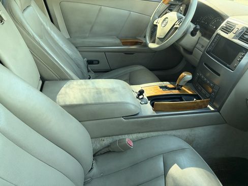 Used 2005 Cadillac XLR RWD image 12
