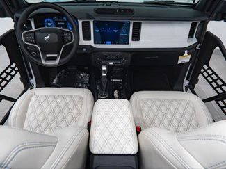 Used 2025 Ford Bronco Outer Banks video 2