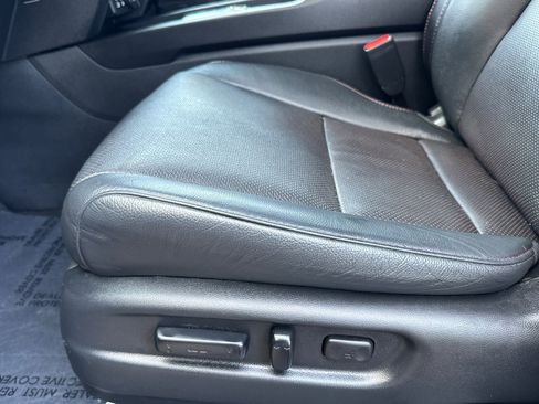 Used 2025 Honda Passport Black Edition image 14