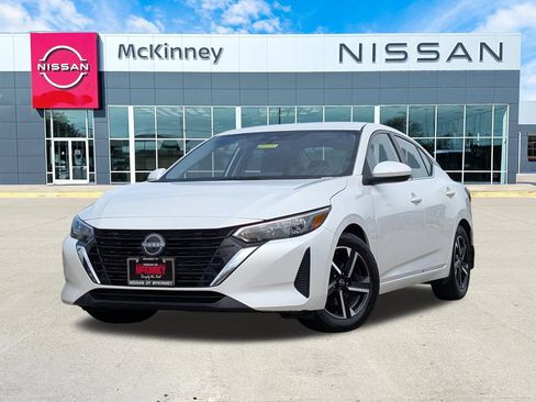 Used 2024 Nissan Sentra SV FWD image 1