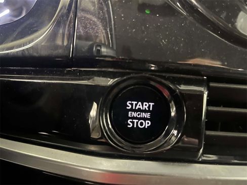 Certified 2025 Nissan Pathfinder SV image 21