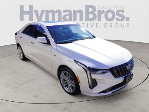 Used 2023 Cadillac CT4 Luxury w/ Sun And Sound Package image 3