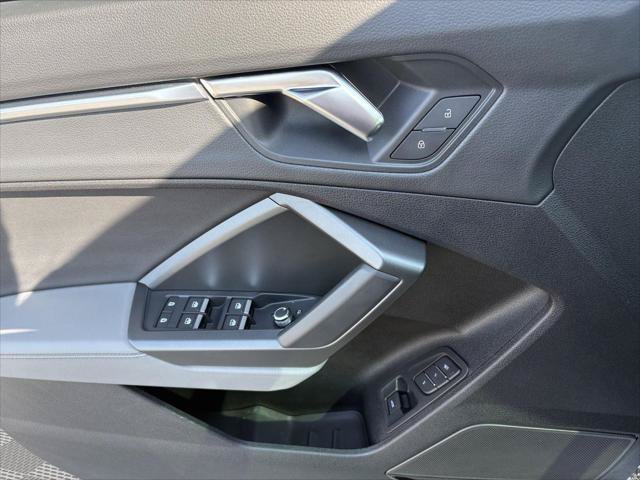 Used 2024 Audi Q3 2.0T Premium Plus AWD/4WD image 12