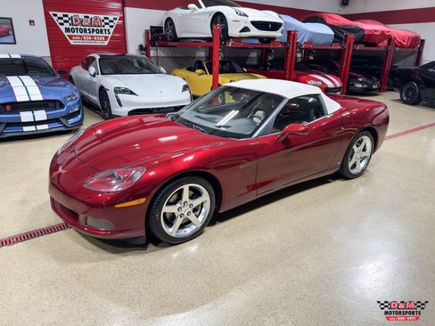 Used 2007 Chevrolet Corvette Convertible w/ Preferred Equipment Group image 32