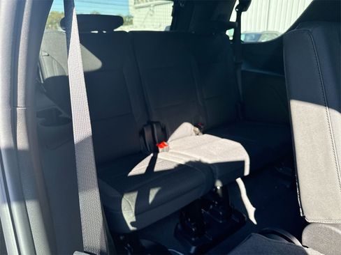 New 2026 Chevrolet Tahoe LS image 30