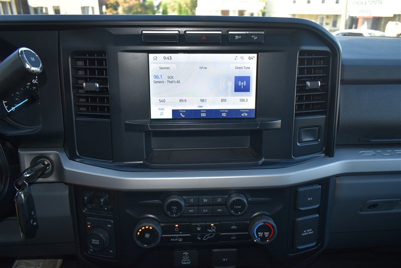 Used 2024 Ford F350 XLT AWD/4WD image 18