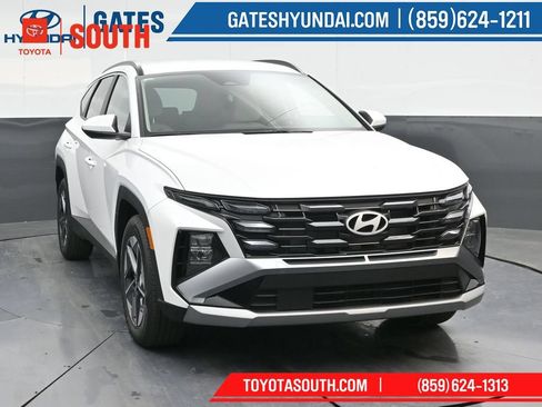Used 2025 Hyundai Tucson SEL FWD image 5