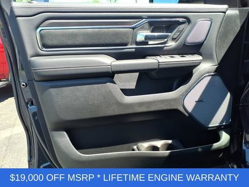 New 2026 RAM 1500 Laramie AWD/4WD image 10