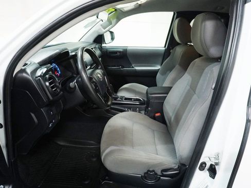 Certified 2023 Toyota Tacoma SR image 9