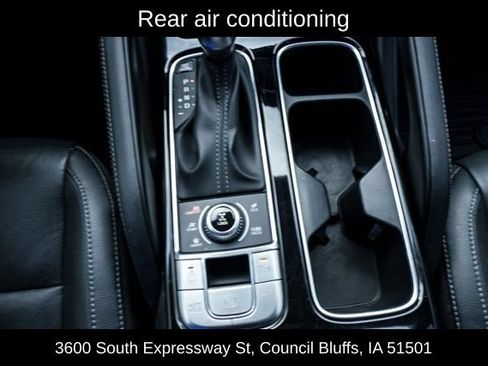 Used 2025 Kia Telluride EX w/ EX Captain's Chair Package AWD/4WD image 15