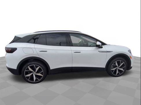 Used 2023 Volkswagen ID.4 Pro S image 9