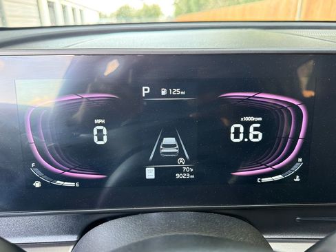 Used 2023 Kia Sportage EX image 23