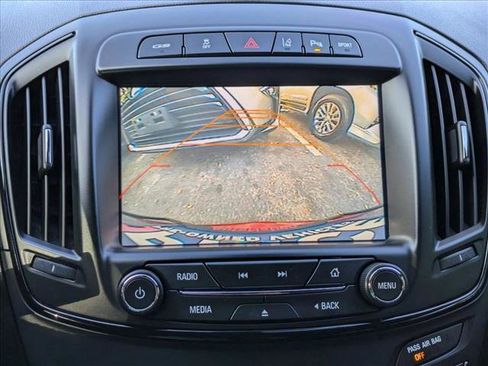 Used 2017 Buick Regal GS w/ Driver Confidence Package #2 image 12