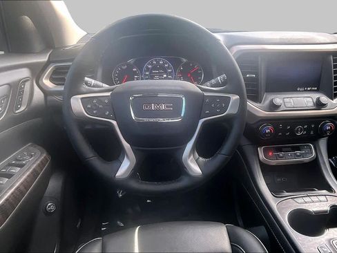 Used 2023 GMC Acadia Denali w/ Denali Ultimate Package FWD image 6